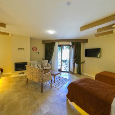oliveodore-otel (20).jpg