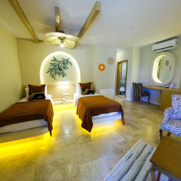 oliveodore-otel (29).jpg