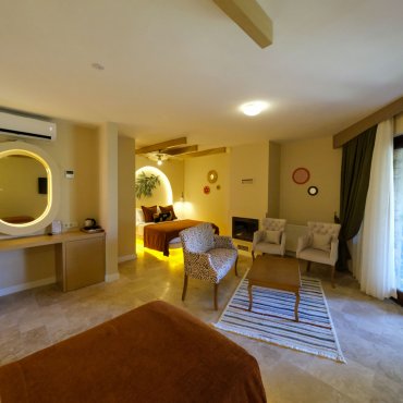 oliveodore-otel (24).jpg